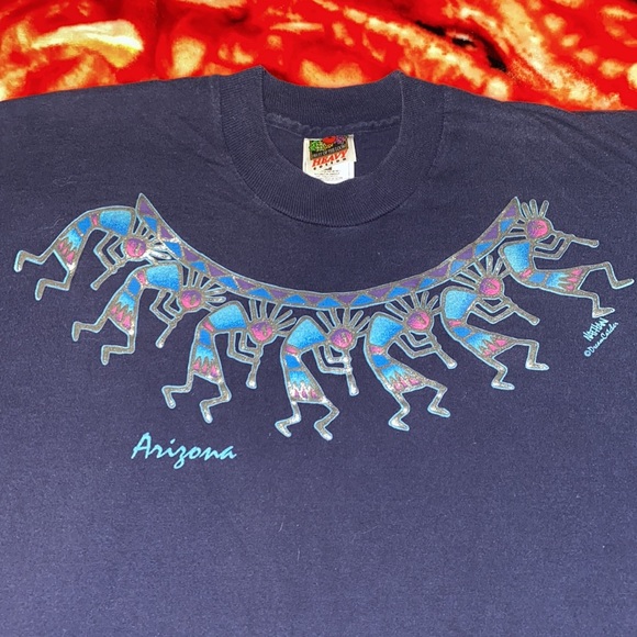 3/$30 Vintage Arizona Shirt - Picture 6 of 9